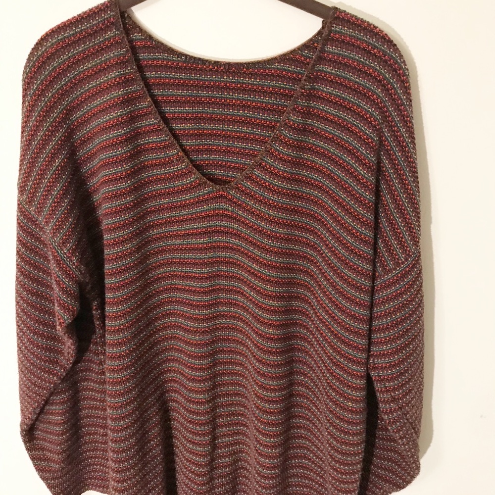 Large sized multi color knitted sweater A35